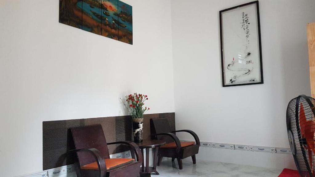 Hoa Lan Motel & Homestay Giong Tu Dien Exterior photo